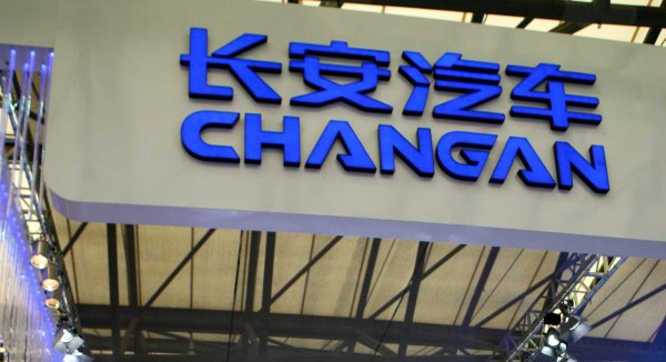 开源策略 绝味食品：股票将被实施其他风险警示 9月22日起停牌一天